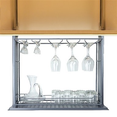 Automatsko podizanje čaše za vino